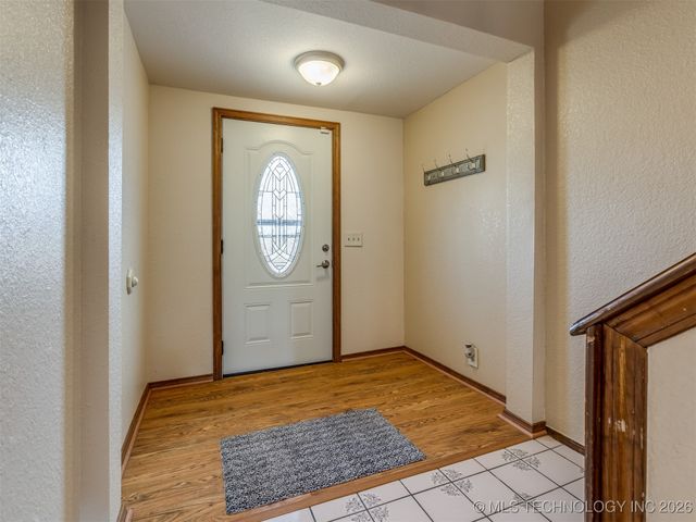 1509 S Cypress Avenue, Broken Arrow, OK 74012