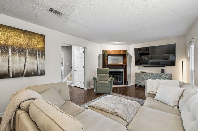 387 Huntington Ridge Dr, Nashville, TN 37211