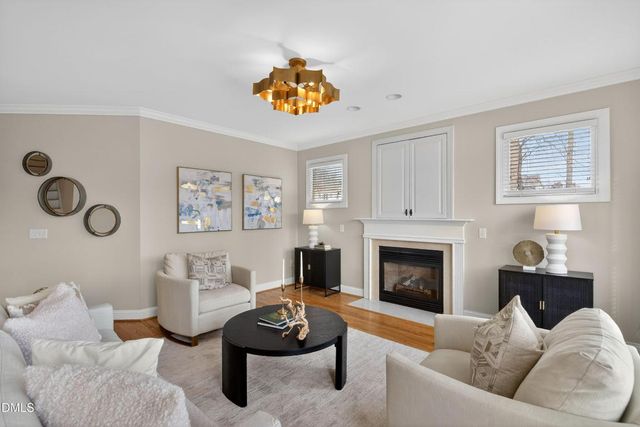 308 Wyndham Drive, Chapel Hill, NC 27516