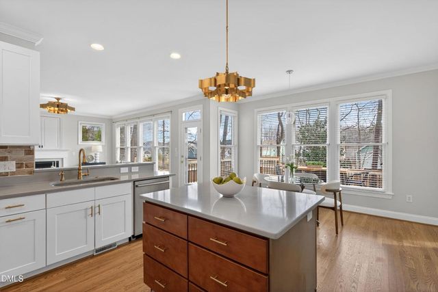 308 Wyndham Drive, Chapel Hill, NC 27516