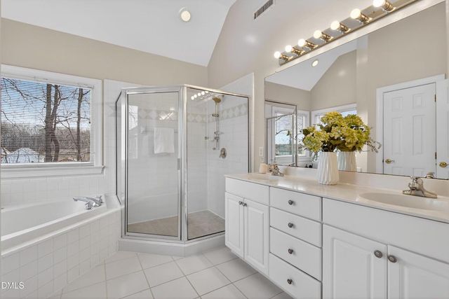 308 Wyndham Drive, Chapel Hill, NC 27516