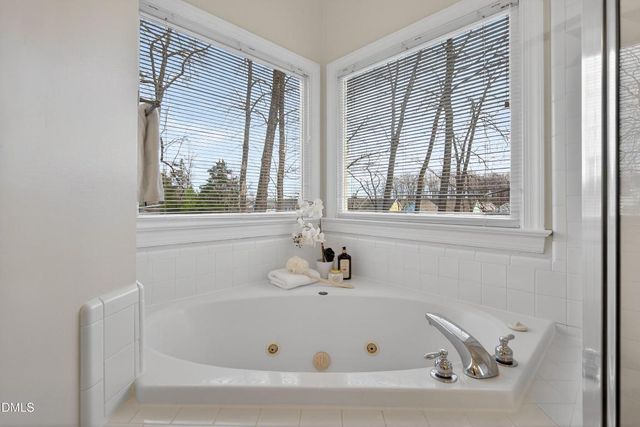 308 Wyndham Drive, Chapel Hill, NC 27516