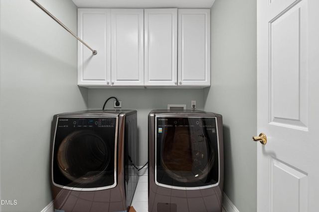 308 Wyndham Drive, Chapel Hill, NC 27516