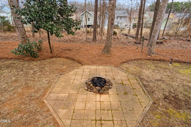 308 Wyndham Drive, Chapel Hill, NC 27516