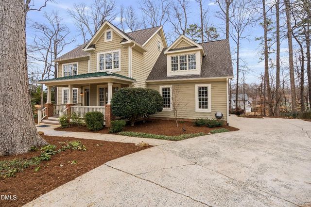 308 Wyndham Drive, Chapel Hill, NC 27516