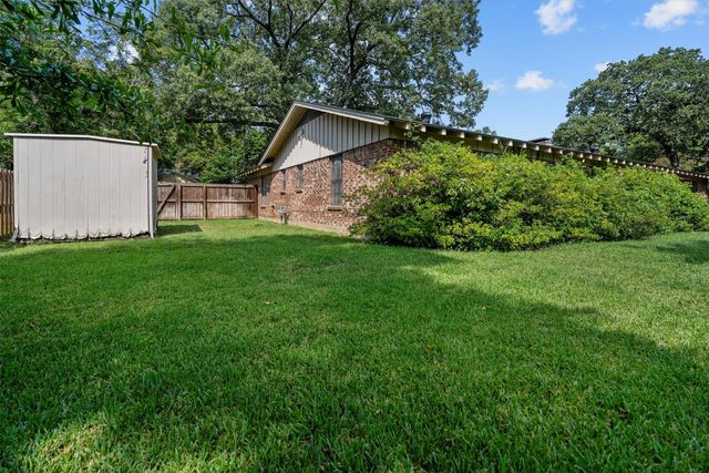 3500 Silverwood Drive, Tyler, TX 75701