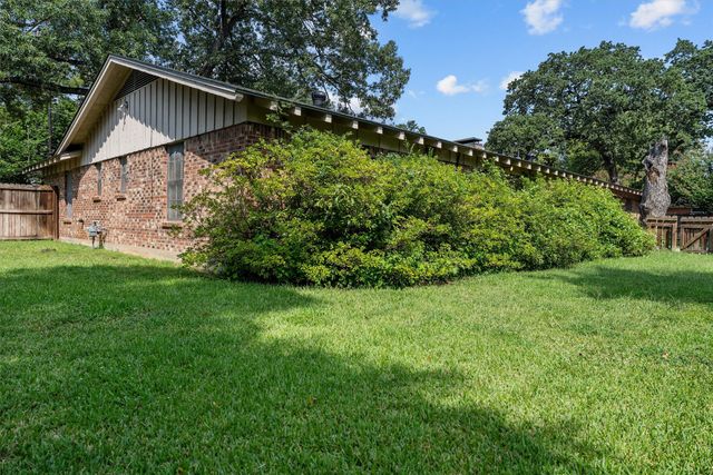 3500 Silverwood Drive, Tyler, TX 75701