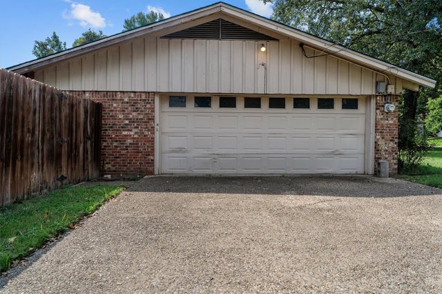 3500 Silverwood Drive, Tyler, TX 75701
