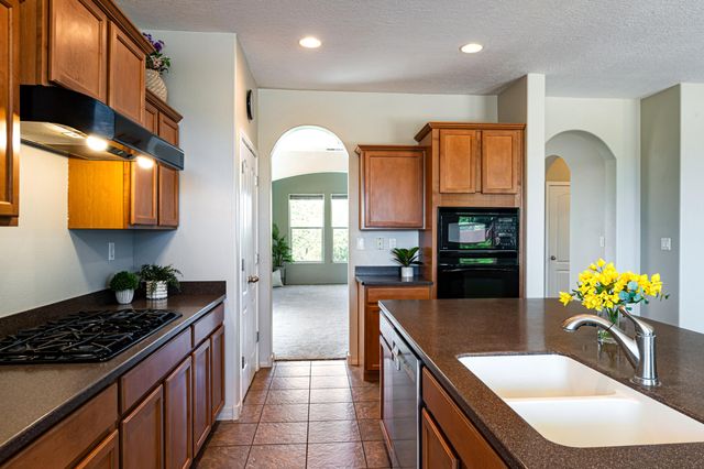 3632 Soldotna Drive NE, Rio Rancho, NM 87144