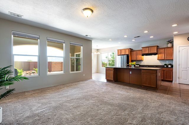 3632 Soldotna Drive NE, Rio Rancho, NM 87144