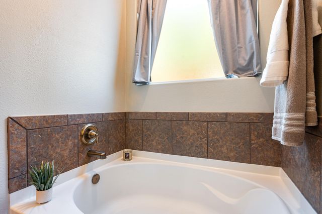 3632 Soldotna Drive NE, Rio Rancho, NM 87144