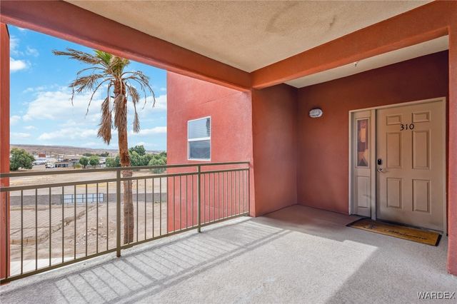 251 Moser Avenue 310, Bullhead City, AZ 86429