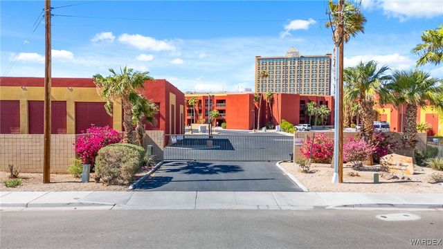 251 Moser Avenue 310, Bullhead City, AZ 86429