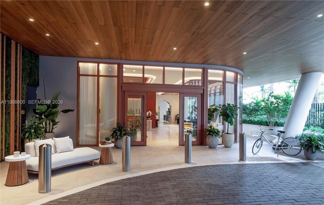 2655 S Bayshore Dr 1608, Miami, FL 33133