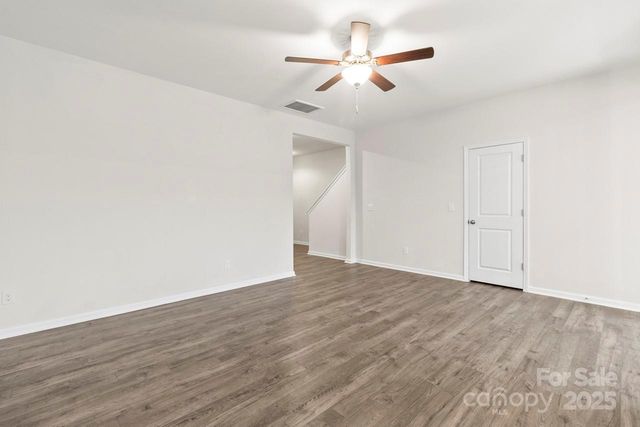 3776 Yorkshire Place, Terrell, NC 28682