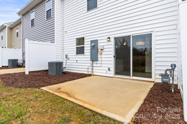 3776 Yorkshire Place, Terrell, NC 28682