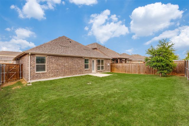 6214 Halton Dr, Aubrey, TX 76227