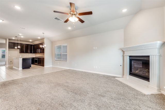 6214 Halton Dr, Aubrey, TX 76227