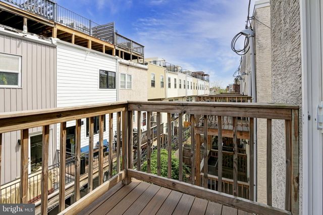 2127 CHRISTIAN ST, Philadelphia, PA 19146