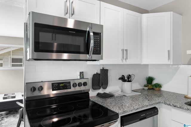 1717 28TH STREET, Birmingham, AL 35234