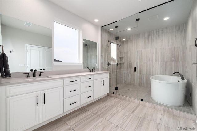 6822 S Vandriver Court, Aurora, CO 80016