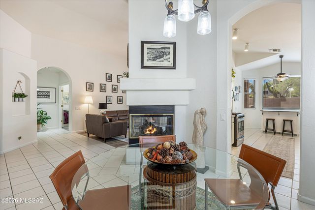 12929 N Meadview Way, Oro Valley, AZ 85755