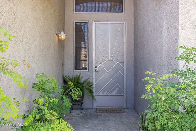 12929 N Meadview Way, Oro Valley, AZ 85755