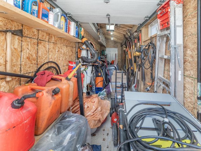 11915 Lakeway Street, Plainwell, MI 49080