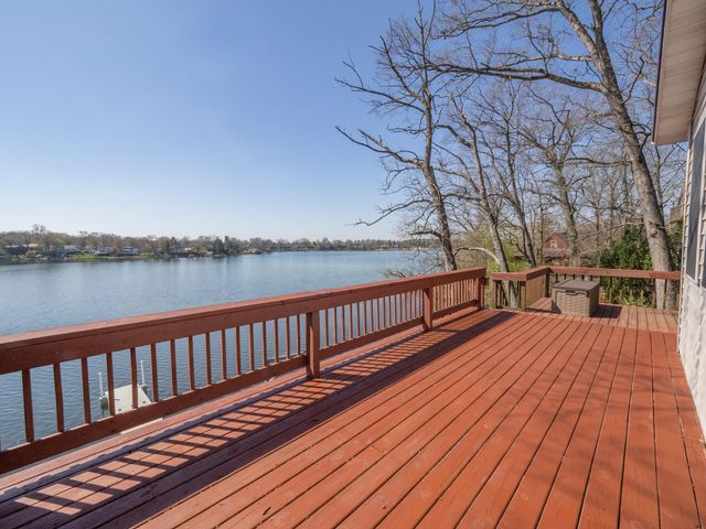 11915 Lakeway Street, Plainwell, MI 49080