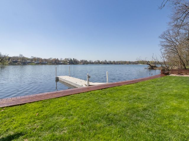 11915 Lakeway Street, Plainwell, MI 49080