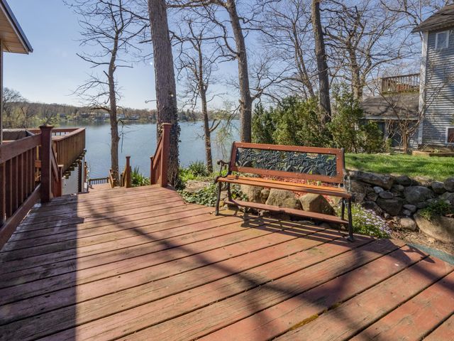 11915 Lakeway Street, Plainwell, MI 49080