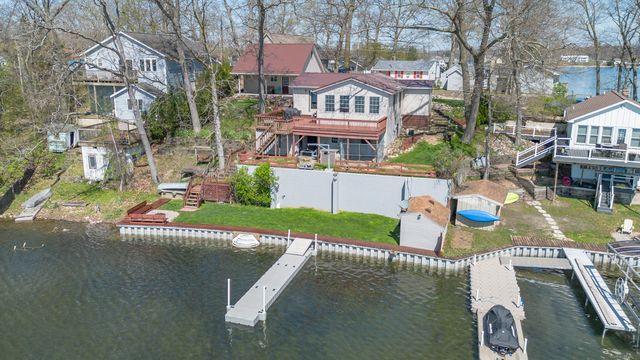 11915 Lakeway Street, Plainwell, MI 49080