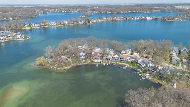 11915 Lakeway Street, Plainwell, MI 49080