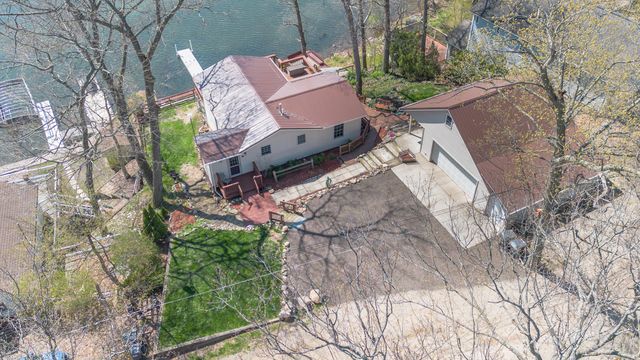 11915 Lakeway Street, Plainwell, MI 49080