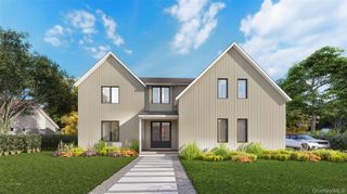 12 Landing Lane, East Quogue, NY 11942