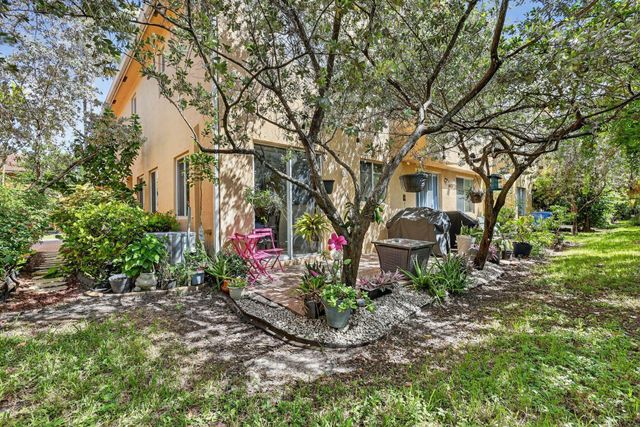 1756 Carvelle Drive, Riviera Beach, FL 33404