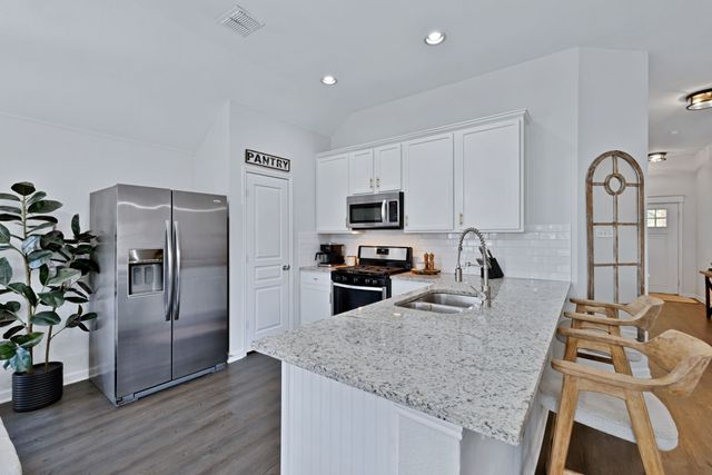14124 Snaffle Bit Trail, Fort Worth, TX 76052