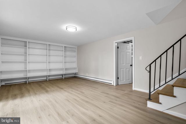 10242 STRATFORD AVE, Fairfax, VA 22030