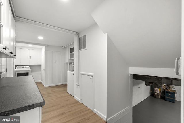 10242 STRATFORD AVE, Fairfax, VA 22030