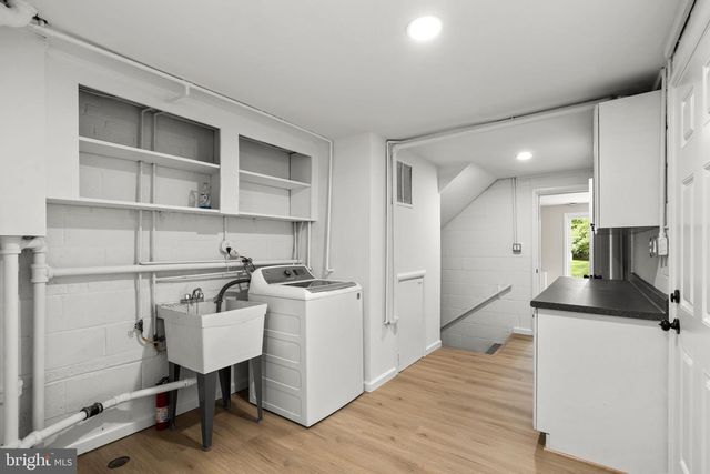 10242 STRATFORD AVE, Fairfax, VA 22030