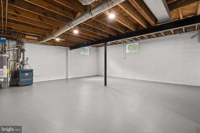 10242 STRATFORD AVE, Fairfax, VA 22030