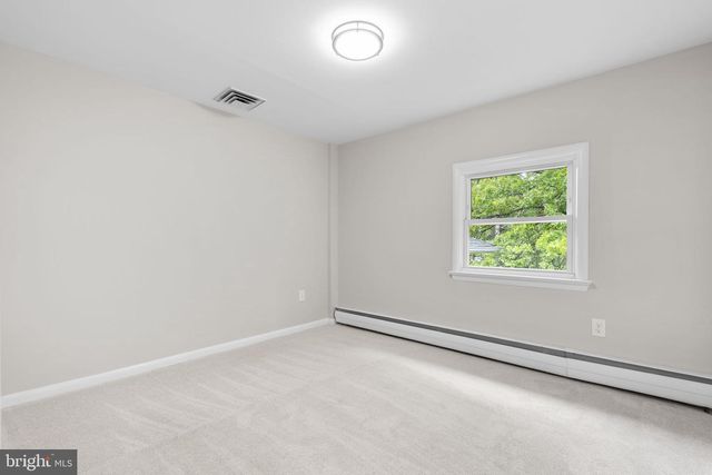 10242 STRATFORD AVE, Fairfax, VA 22030