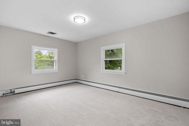 10242 STRATFORD AVE, Fairfax, VA 22030