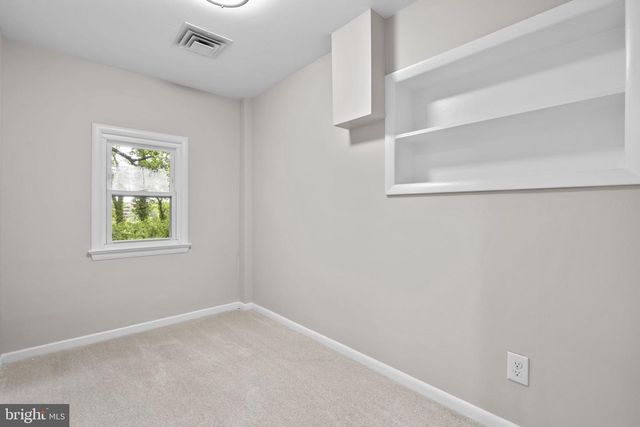 10242 STRATFORD AVE, Fairfax, VA 22030