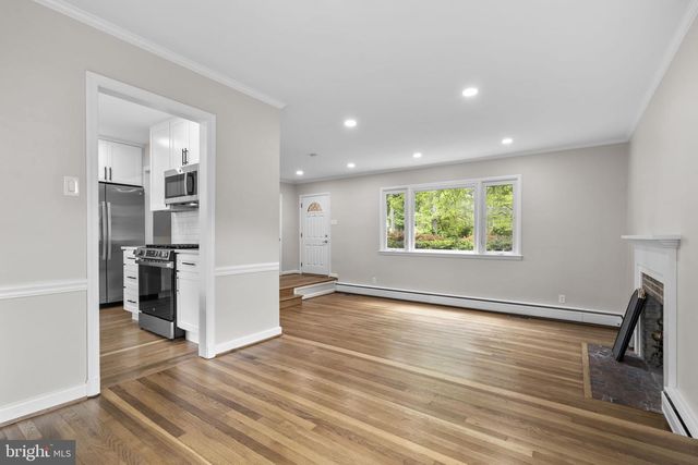 10242 STRATFORD AVE, Fairfax, VA 22030
