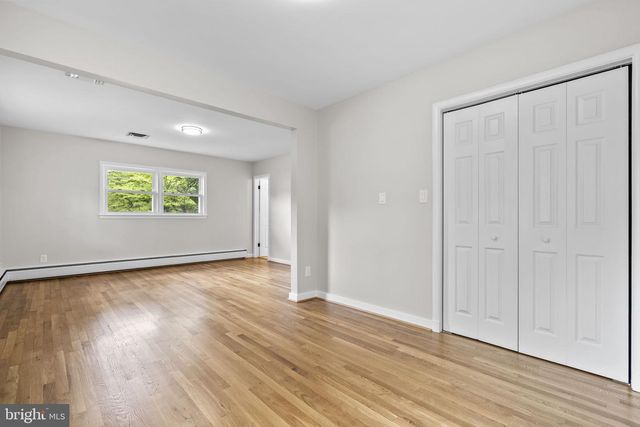 10242 STRATFORD AVE, Fairfax, VA 22030