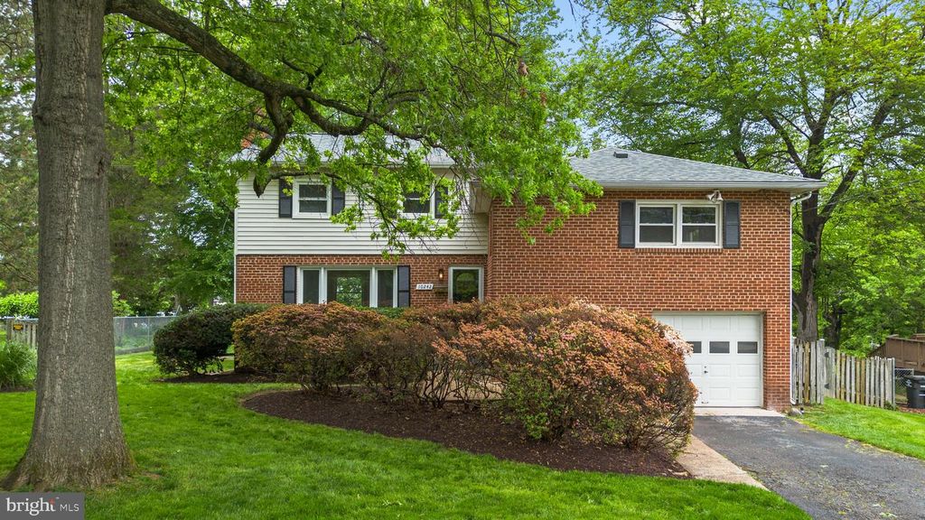 10242 STRATFORD AVE, Fairfax, VA 22030