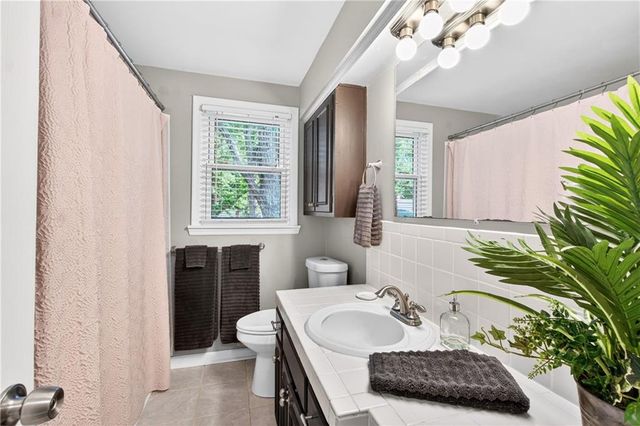 7721 W 96th Terrace, Overland Park, KS 66212