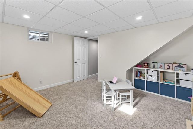 7721 W 96th Terrace, Overland Park, KS 66212