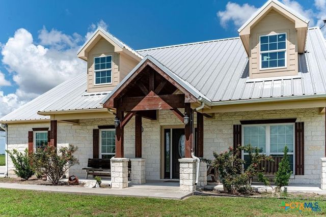 802 Mc Donald Road, Port Lavaca, TX 77979